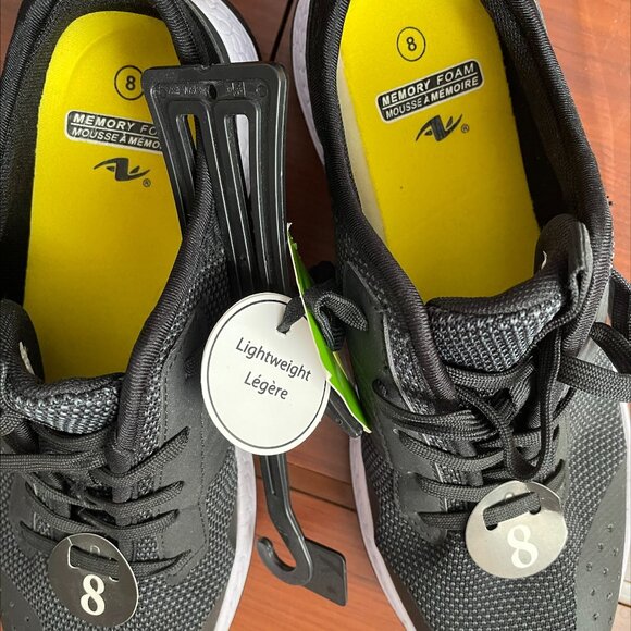 Women's Black Running Shoes - BNWT - Size 8 - Picture 2 of 7